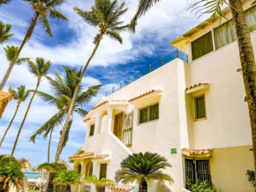 Beach Front Deluxe Villa Ocean View